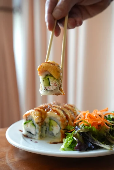 Hapa Sushi and Motomaki social content